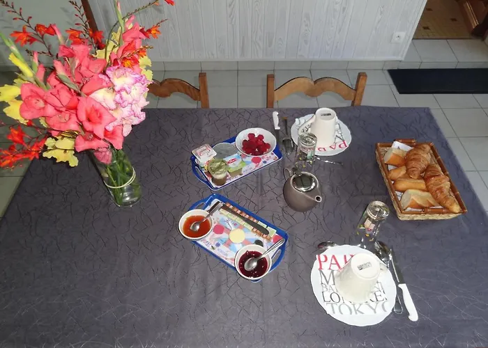 Couette-café Les Voiries D'hotes *